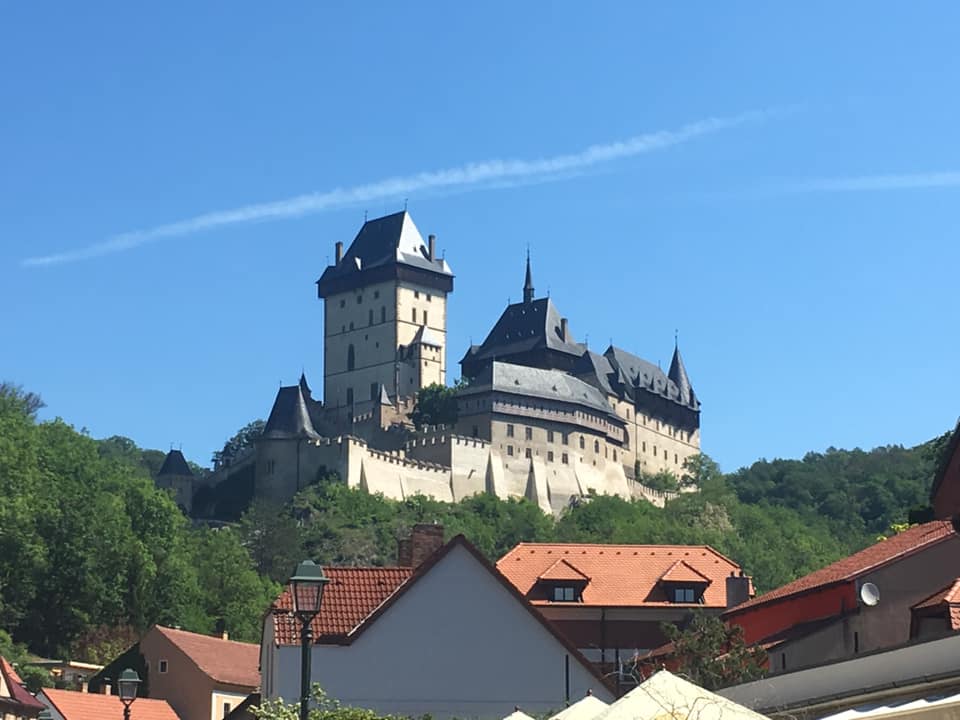 karlštejn czech castes